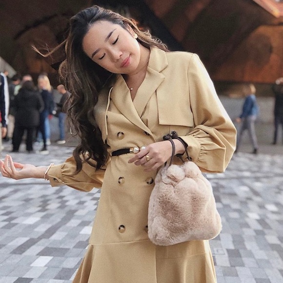 FLUFFY PURSE WITH CROSSBODY STRAP - Picture 7 of 8